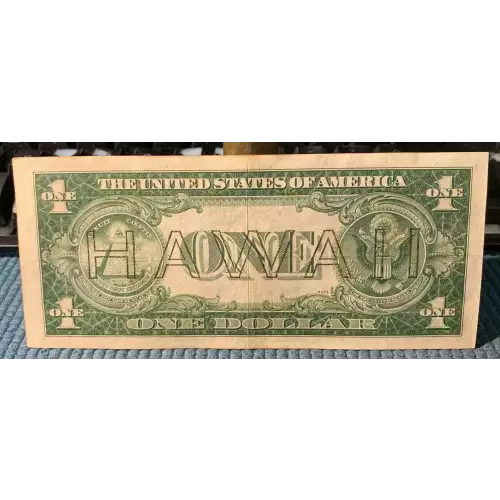 $1 1935-A brown seal Emergency Notes Issued During WW2 2300 (2)