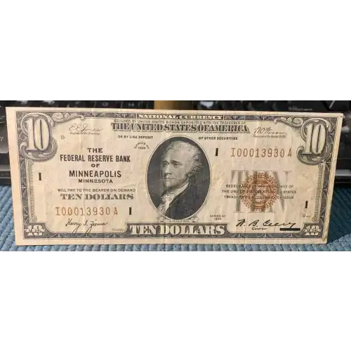 $10 1929 brown seal Small Federal Reserve Bank Notes 1860-I (3)