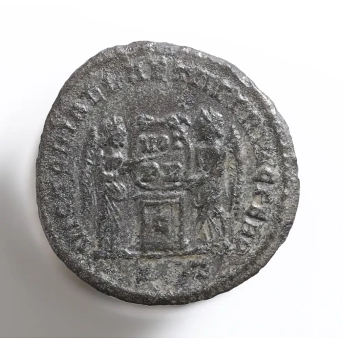 Ancient Roman Coin (2)